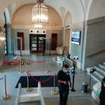Nuevas medidas de protección en el Teatro Real en los controles de accesos