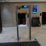 arco de inspección y detección de metales