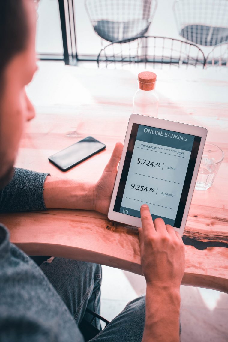 como la tecnología protege la banca digital